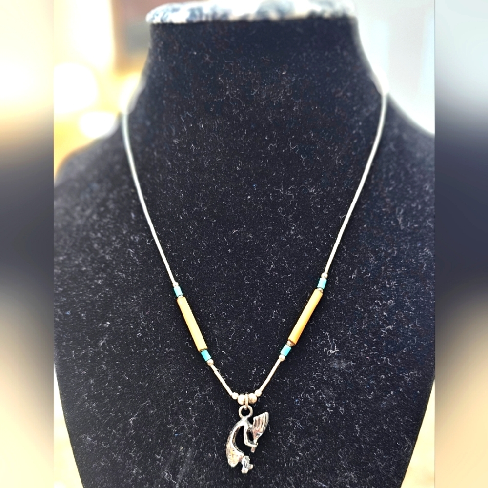 Native American Sterling Silver 925 necklace with beads and pendant 16 i…